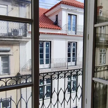 In Cozy In Chiado In Shared House 게스트하우스